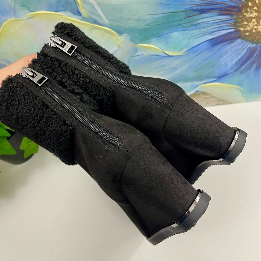 DKNYC Powell‎ Faux Shearling Wedge Bootie in Black Size 9